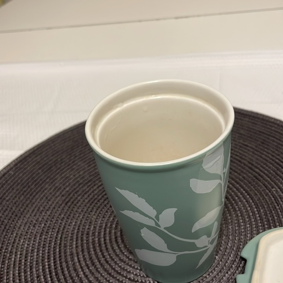 Tea Forte Green Leaf Design Coffee Mug with lid - Picture 4 of 7